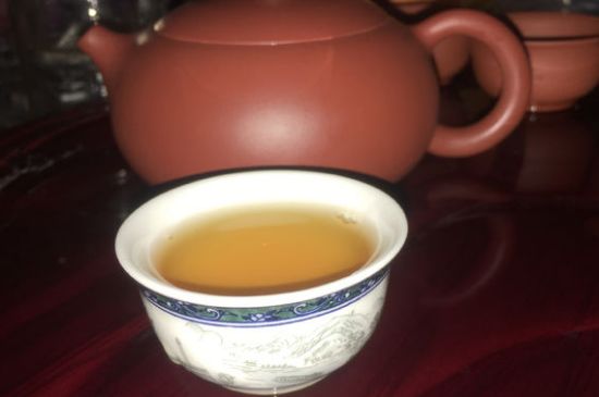 200一斤茶叶属于什么档次，不懂茶叶怎么买茶/